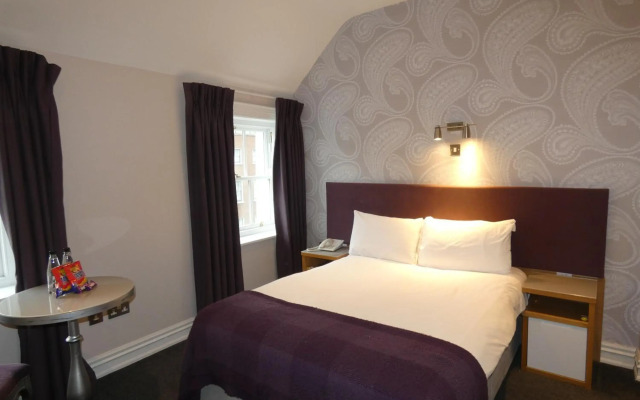 Jackson Court Hotel