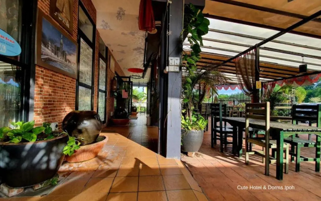 Cute Hotel & Dorms Ipoh