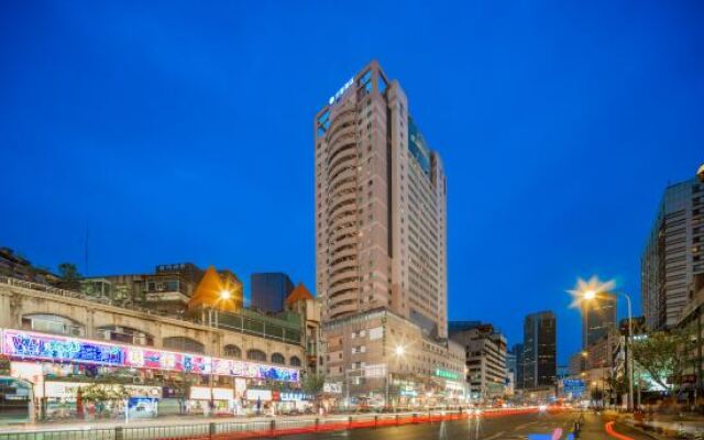 Hanting Hotel Chengdu Tianfu Square Metro Station