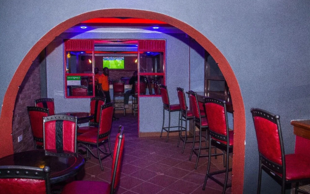 Hotel Enkeleshe