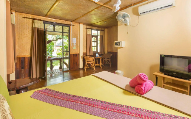 Bottle Beach 1 Resort