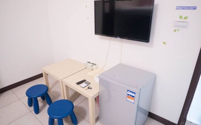 Taichung Fengjia Fully