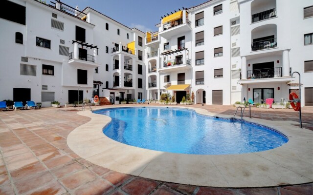 Apartamento Puerto de la Duquesa