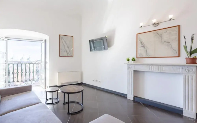 Sea View Apartment Next To Acquarium