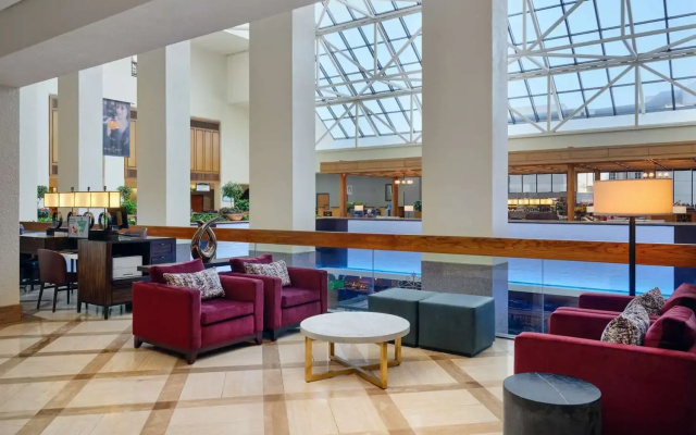Hilton New Orleans Riverside