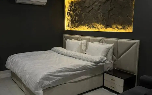 Luxor Apartments & Suites - Parkhouse