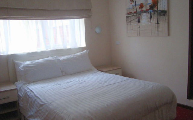 Firs Hotel