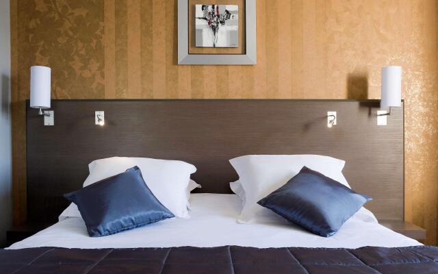 Mercure Bords De Loire Saumur