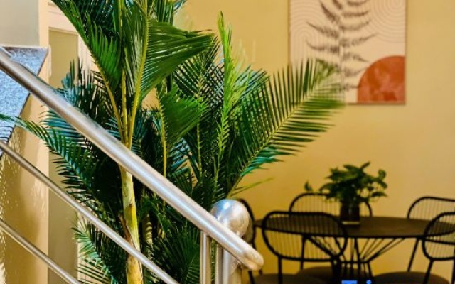 Tun house | 4BR Townhouse on Nguyen Trai Street, Near Bui Vien Walking Street – Hotel Rooms – Ho Chi Minh City