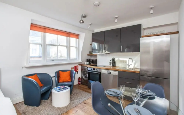 Quality Apartment Shaftersbury Avenue