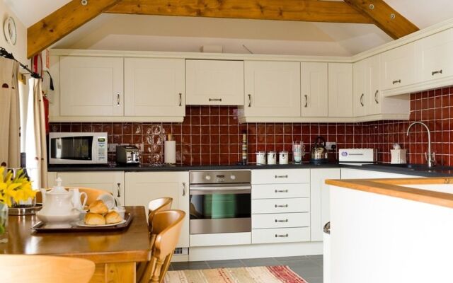 Degembris Cottages