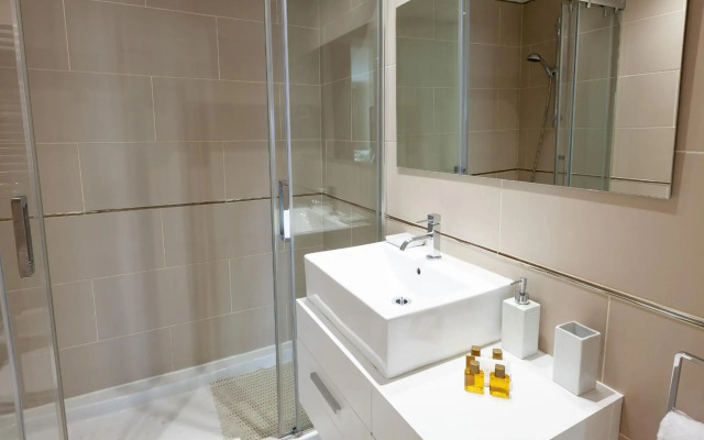 Brand New Apartment at Terrazas de Banús