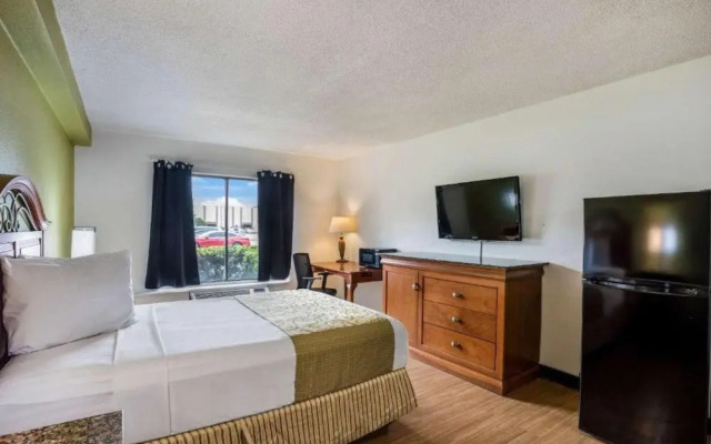 OYO Hotel Orlando Airport