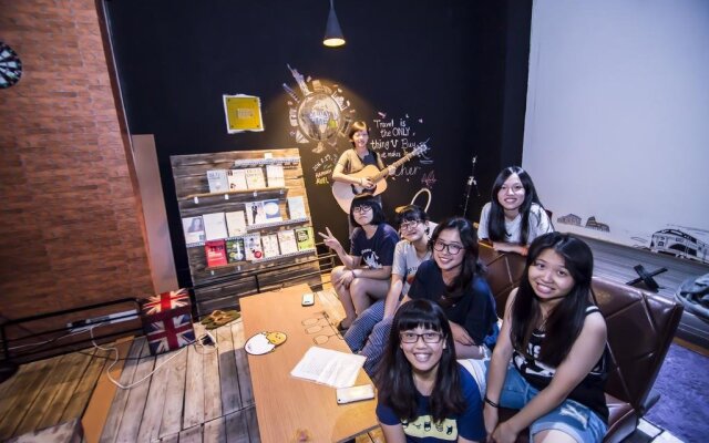 Obsidian Hostel