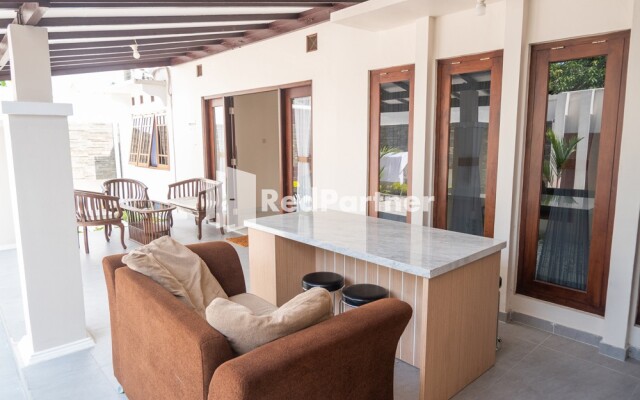 Guest House B Fren Syariah Near JIH Yogyakarta RedPartner