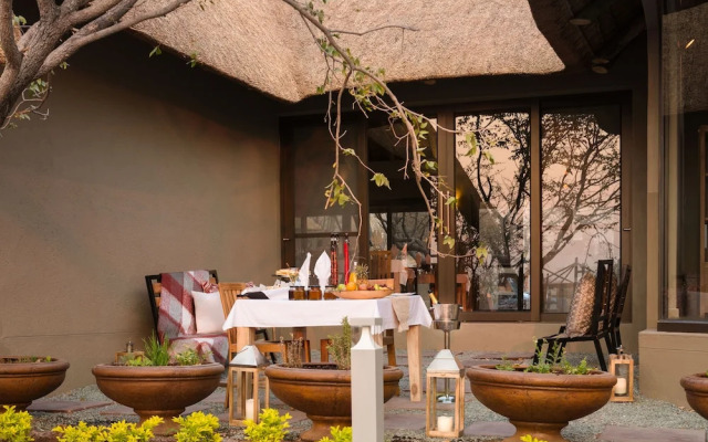 Safarihoek Lodge