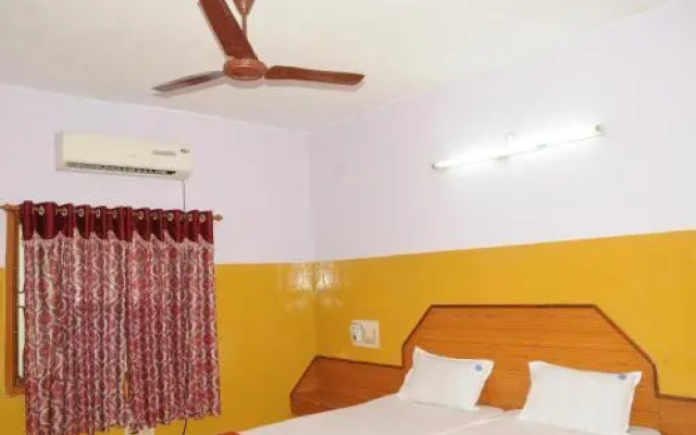 Hotel Sarovar Deluxe A/C Lodge