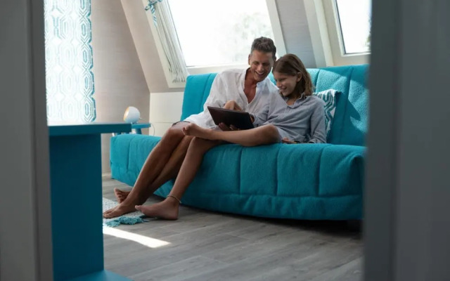 Marina Houseboat 4 pax