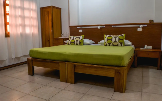 Hostal Macaw