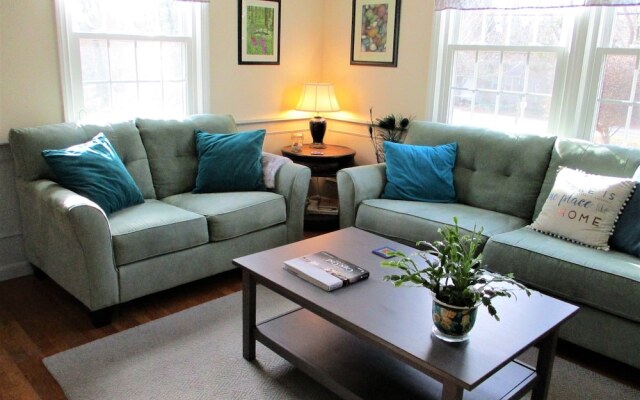 279 Alden - 3 Bedroom House