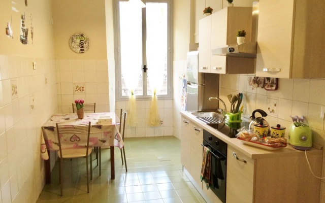 Grandis Guesthouse