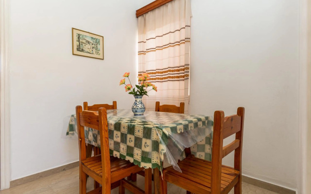 Alexandros Studios by Estia