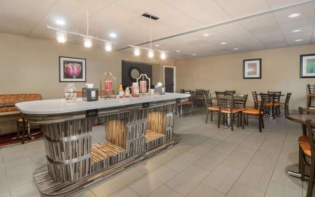 Best Western Suites Near Opryland
