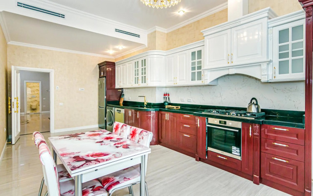 Buta Palace sweet home 903