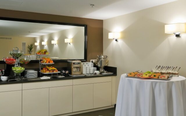 La Prima Fashion Hotel