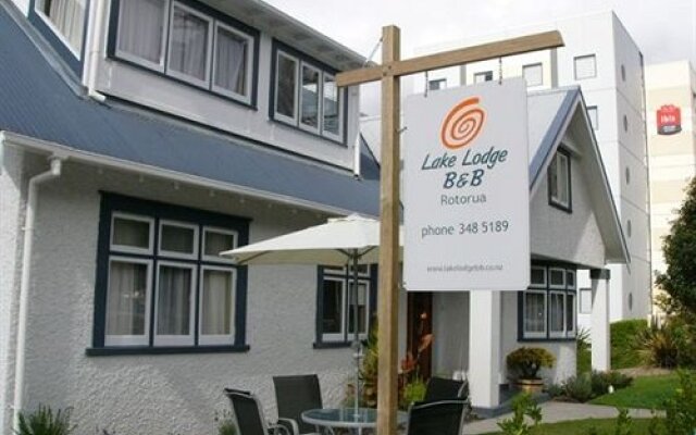 Lake Lodge B&B Rotorua - Adults Only