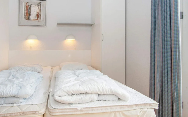 6 Person Holiday Home in Hojer