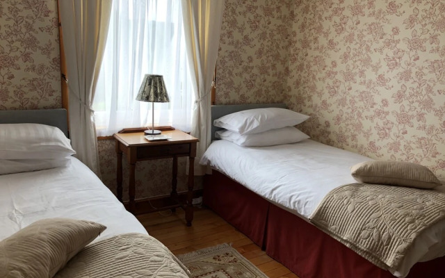 Argyll Court Bed & Breakfast