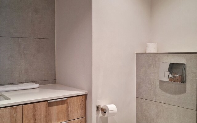 Matrix by Smart City Stays