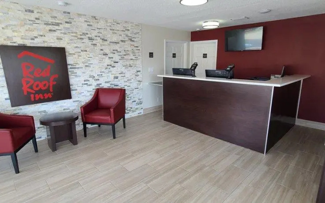 Red Roof Inn Byron