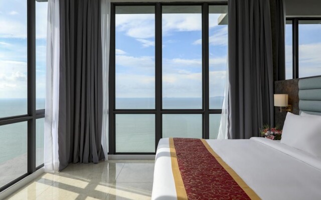 Hompton by the Beach Penang