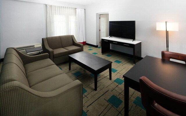Hawthorn Extended Stay by Wyndham Chambersburg