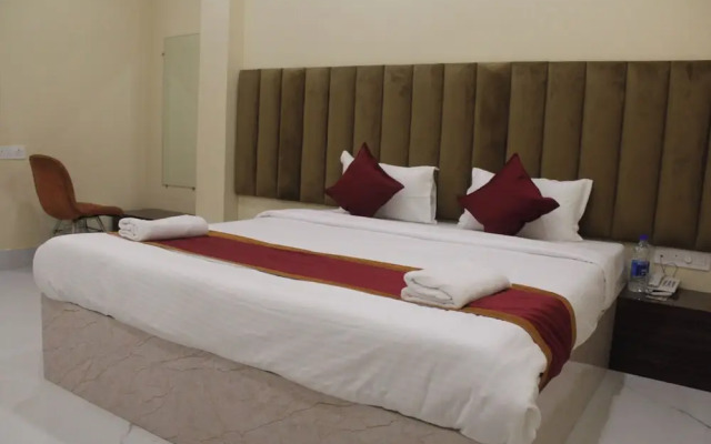 Puri Hotel Manjulata Residency