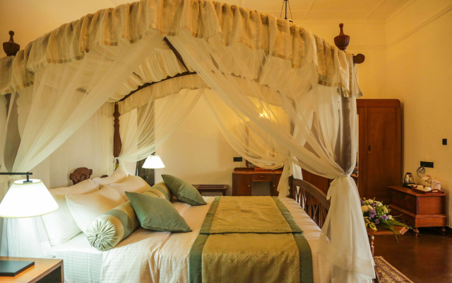 Castle Hill Bungalow