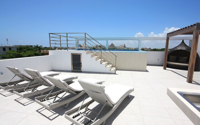 Menesse Apartment 25 26-04 by iMexico