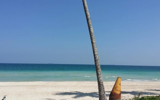 Nana Beach Hotel