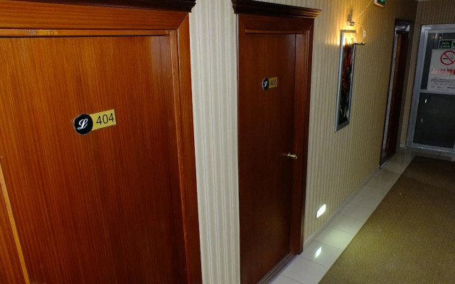 Lifos Otel