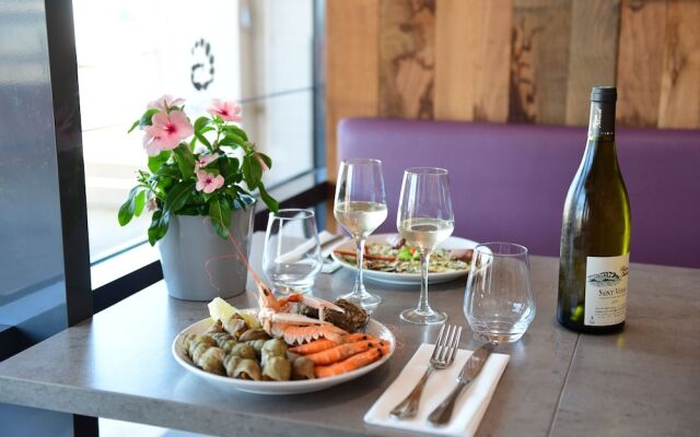 Hôtel Les Galets Bleus