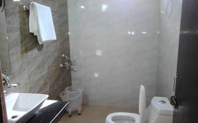 Hotel Trishul Regency