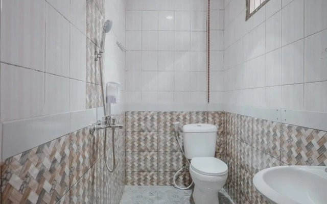 RedDoorz Plus near Maimun Palace 2 Medan