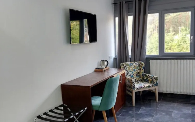 Hôtel Parc & Spa les Cigognes