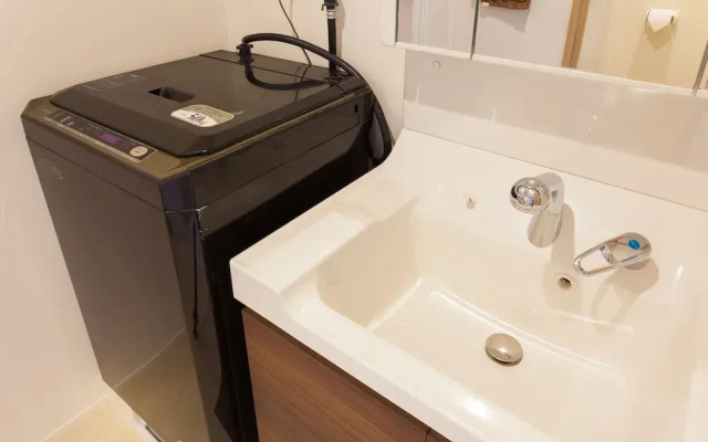 White House Tsuruhashi