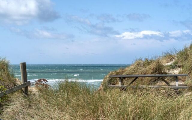 "Stanislaw" - 10m from the sea in NW Jutland