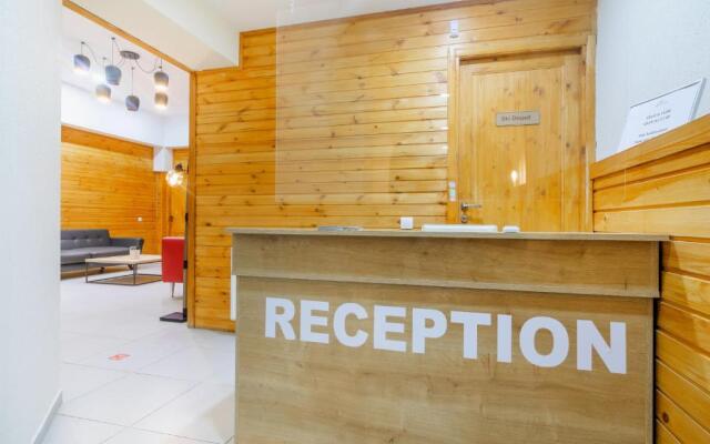 Kokhta Plaza Boutique Hotel