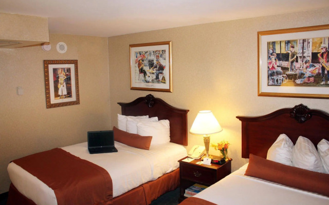 Best Western Plus St. Christopher Hotel