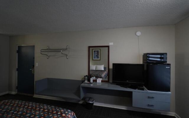 Economy Inn
